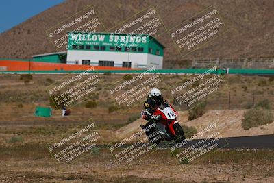 media/Apr-19-2025-AHRMA (Sat) [[3d98ca3309]]/Practice/Group 2/Turn 6/